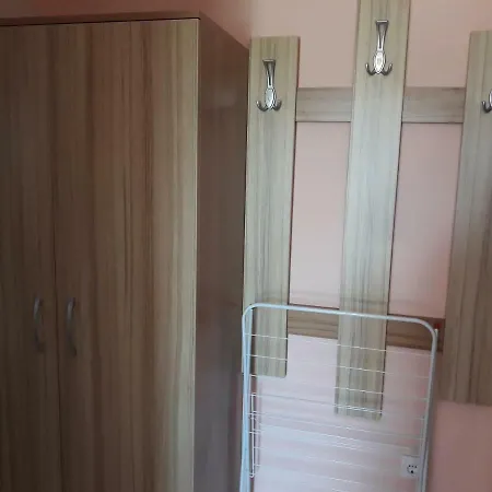Къща Веселина Guest house