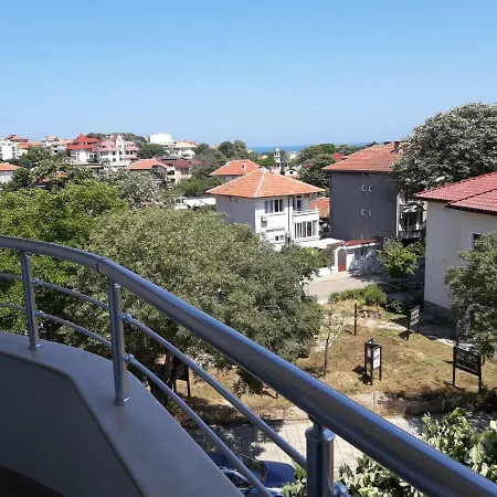 Къща Веселина Guest house Tsarevo